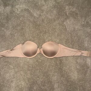 Strapless bra
